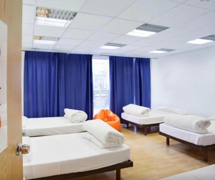 Holidaysbcn Rooms Барселона Екстериор снимка