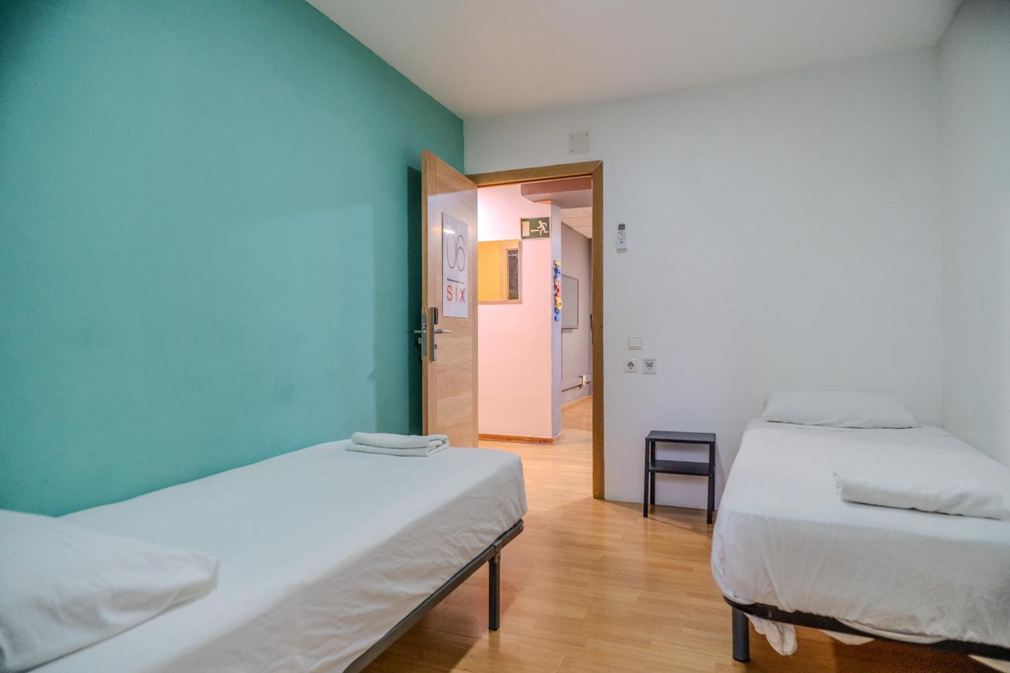 Holidaysbcn Rooms Барселона Екстериор снимка