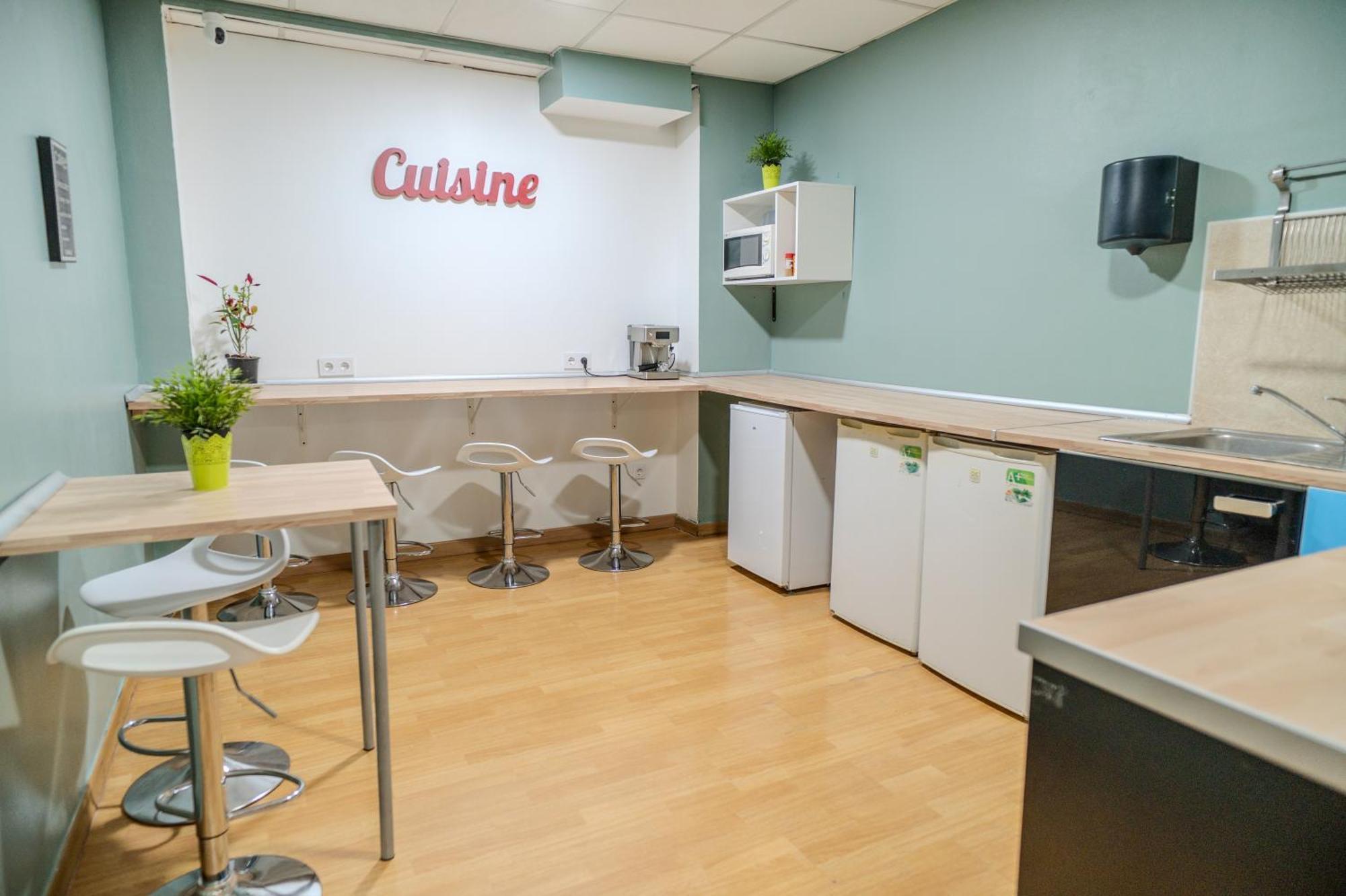Holidaysbcn Rooms Барселона Екстериор снимка