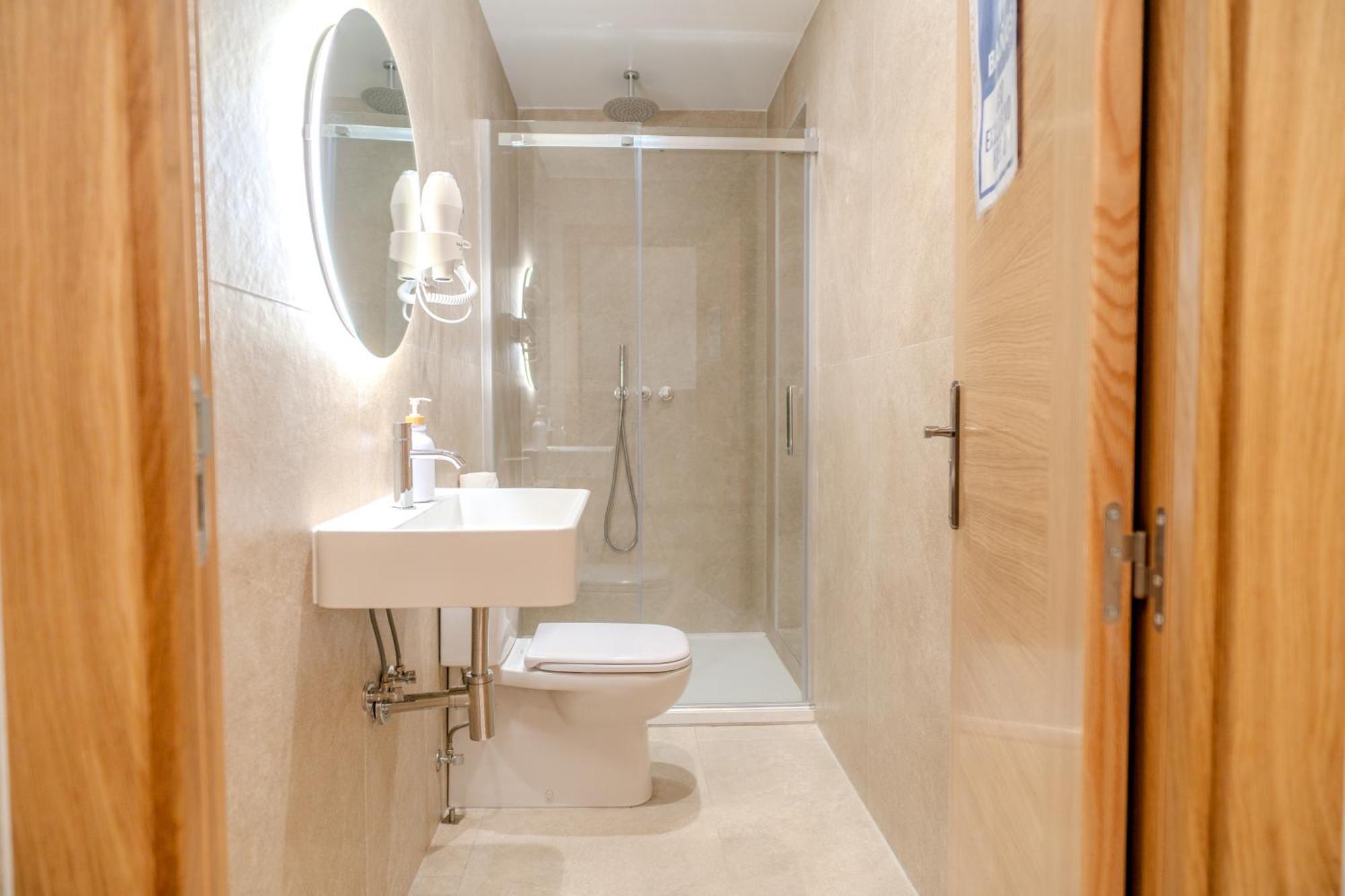 Holidaysbcn Rooms Барселона Екстериор снимка
